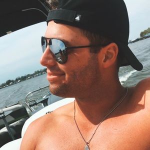 Meet your Posher, Kavik